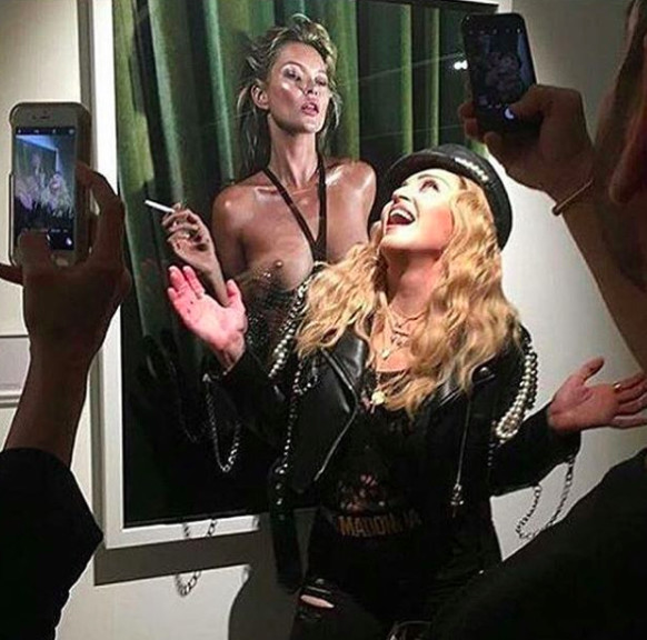 Madonna à l'exposition de Mert & Marcus Madonna à l'exposition de Mert & Marcus