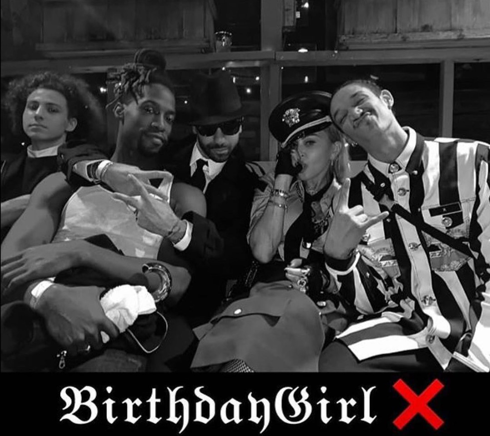 Nouvelles images de l'anniversaire Nouvelles images de l'anniversaire
