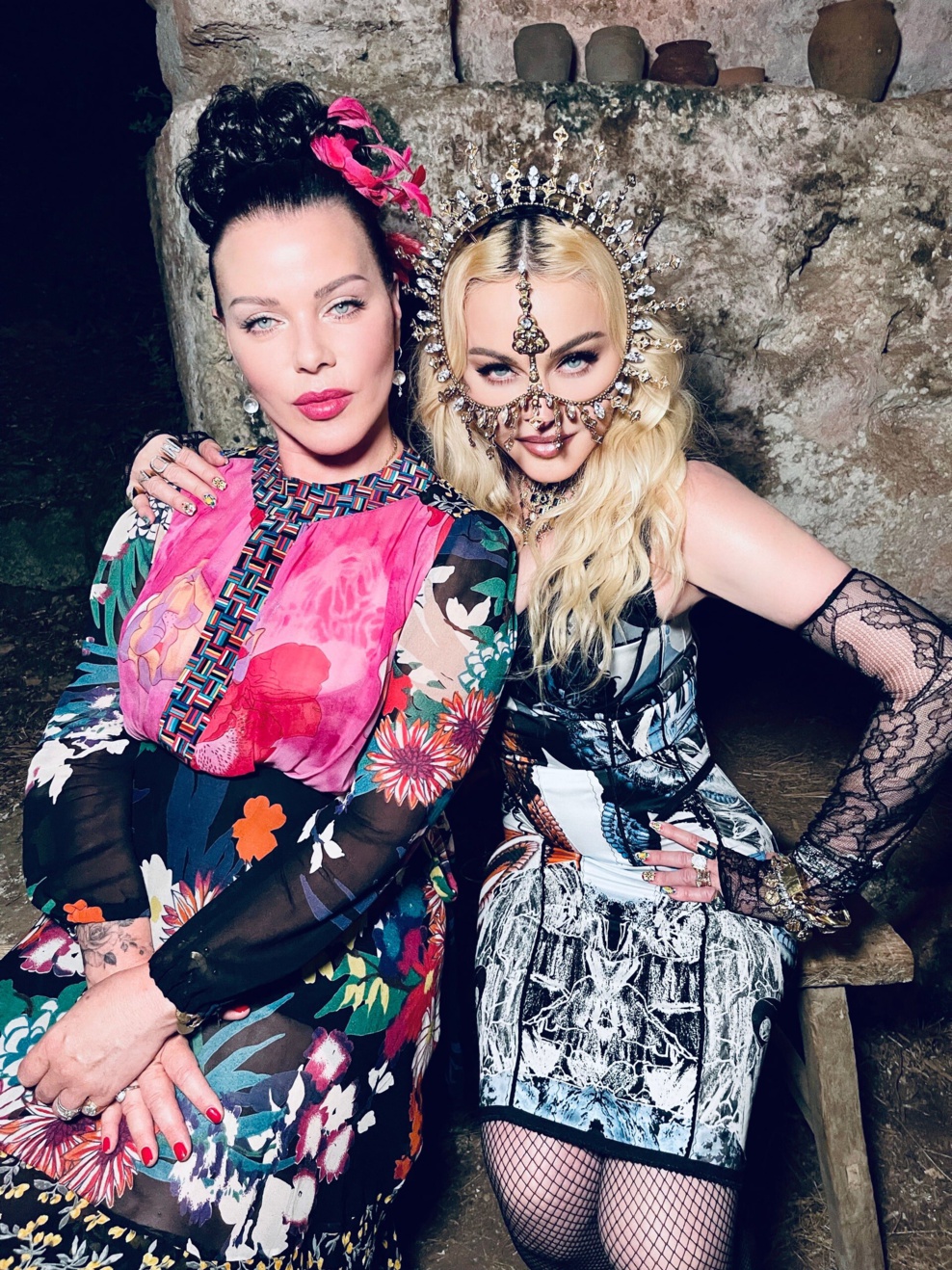 Debi Mazar soutient Madonna Debi Mazar soutient Madonna