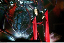 La biographie de Madonna : années 2000 à 2010 La biographie de Madonna : années 2000 à 2010