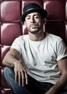 Yaman Okur à NOM : "J'ai vu le DVD à NY avec Madonna et c'est WAW!!" Yaman Okur à NOM : "J'ai vu le DVD à NY avec Madonna et c'est WAW!!"