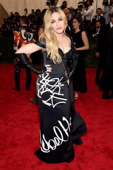 Madonna - MET GALA 2015. Madonna - MET GALA 2015.