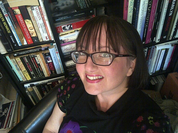 EXCLUSIVE NOM : Interview de Michelle  Morgan auteur " The Mammoth Book of Madonna " EXCLUSIVE NOM : Interview de Michelle  Morgan auteur " The Mammoth Book of Madonna "