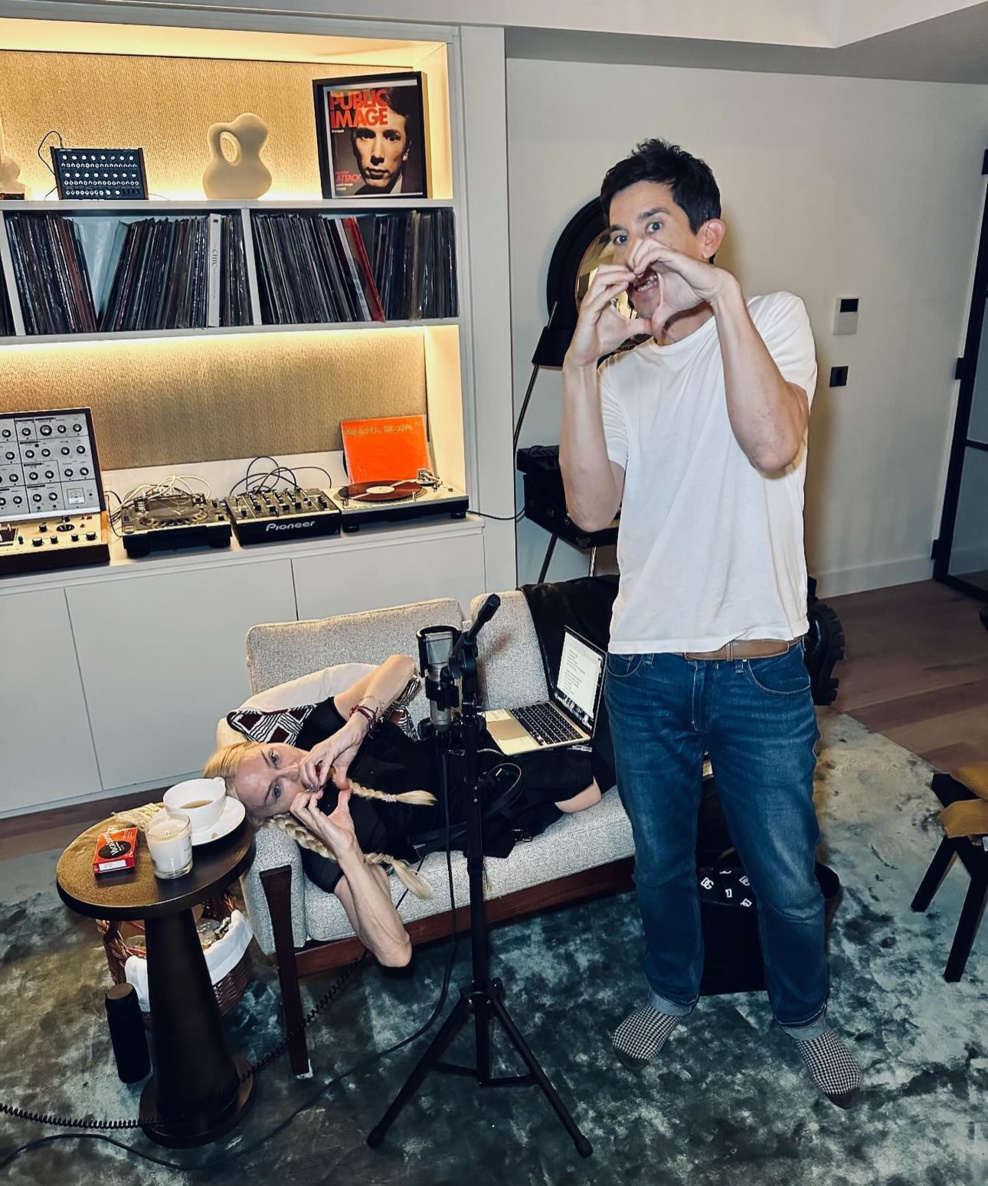 Madonna annonce de nouvelles chansons pour 2025...avec Stuart Price ! Un duo iconique se reforme ! Madonna annonce de nouvelles chansons pour 2025...avec Stuart Price ! Un duo iconique se reforme !