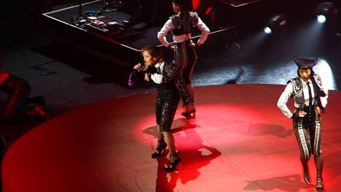 Les 2 costumes de Madonna Les 2 costumes de Madonna