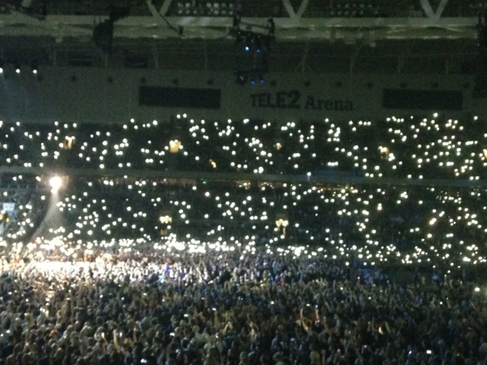 Madonna : Like A Prayer - Pray For PARIS