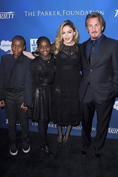 Madonna et ses enfants au Gala JP HRO