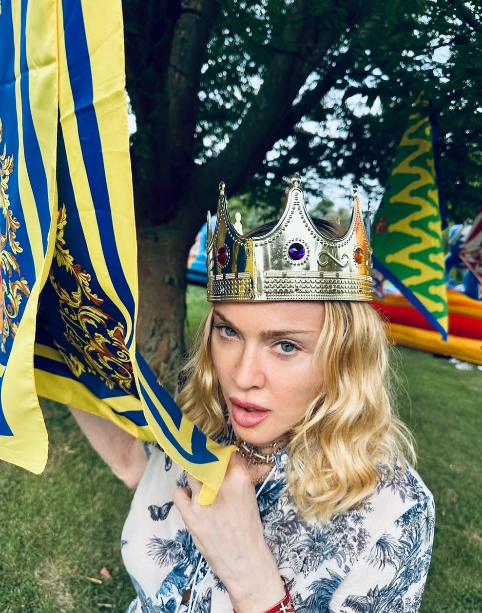 Une Reine comblée ! - Ricardo Gomes - août 2025 Une Reine comblée ! - Ricardo Gomes - août 2025