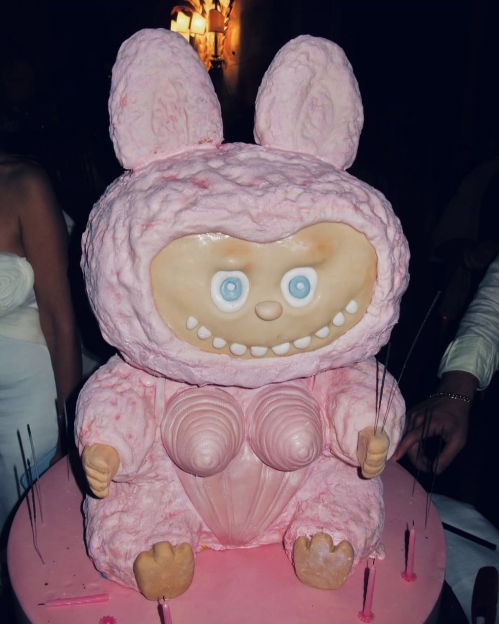 Le gâteau Madudu - Ricardo Gomes - août 2025 Le gâteau Madudu - Ricardo Gomes - août 2025