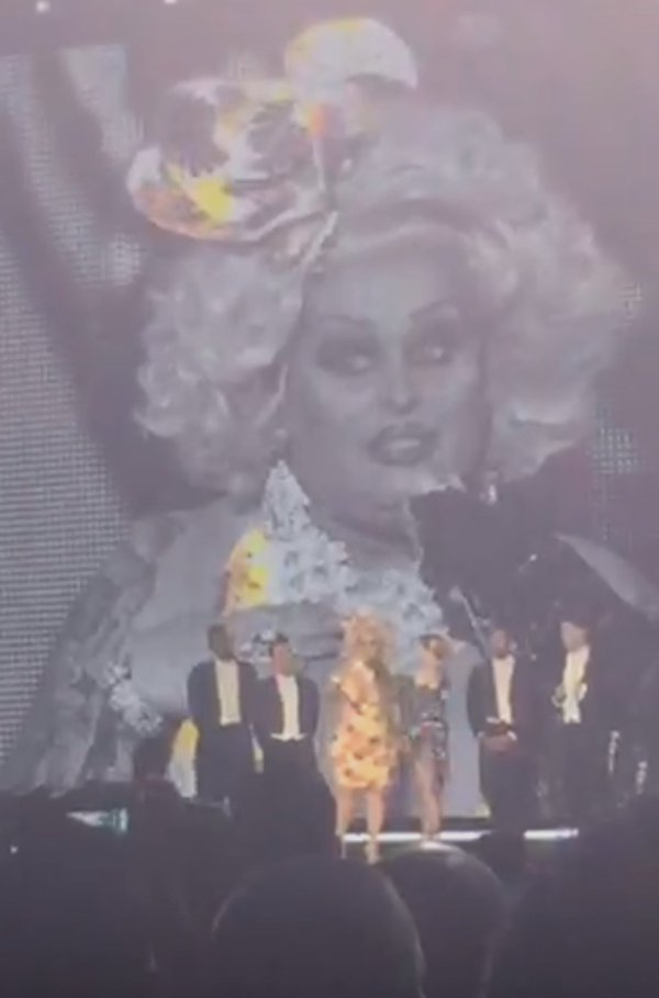 REBEL HEART TOUR SYDNEY 19&20 Mars REBEL HEART TOUR SYDNEY 19&20 Mars