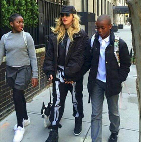 Madonna dans les rues de NYC Madonna dans les rues de NYC