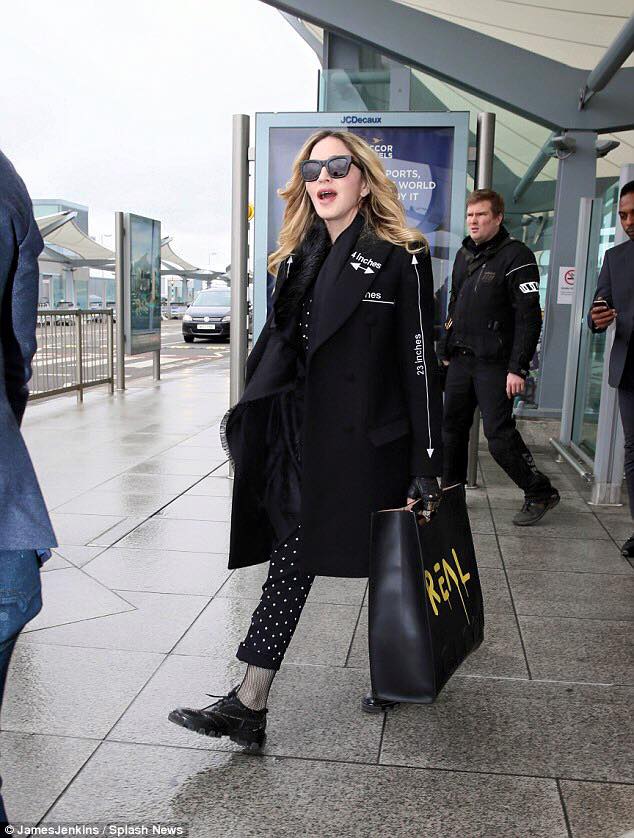 MADONNA EST A LONDRES ! MADONNA EST A LONDRES !