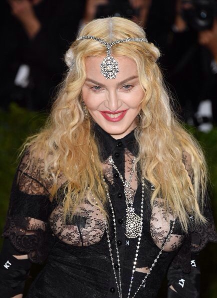 MADONNA au MET GALA 2016