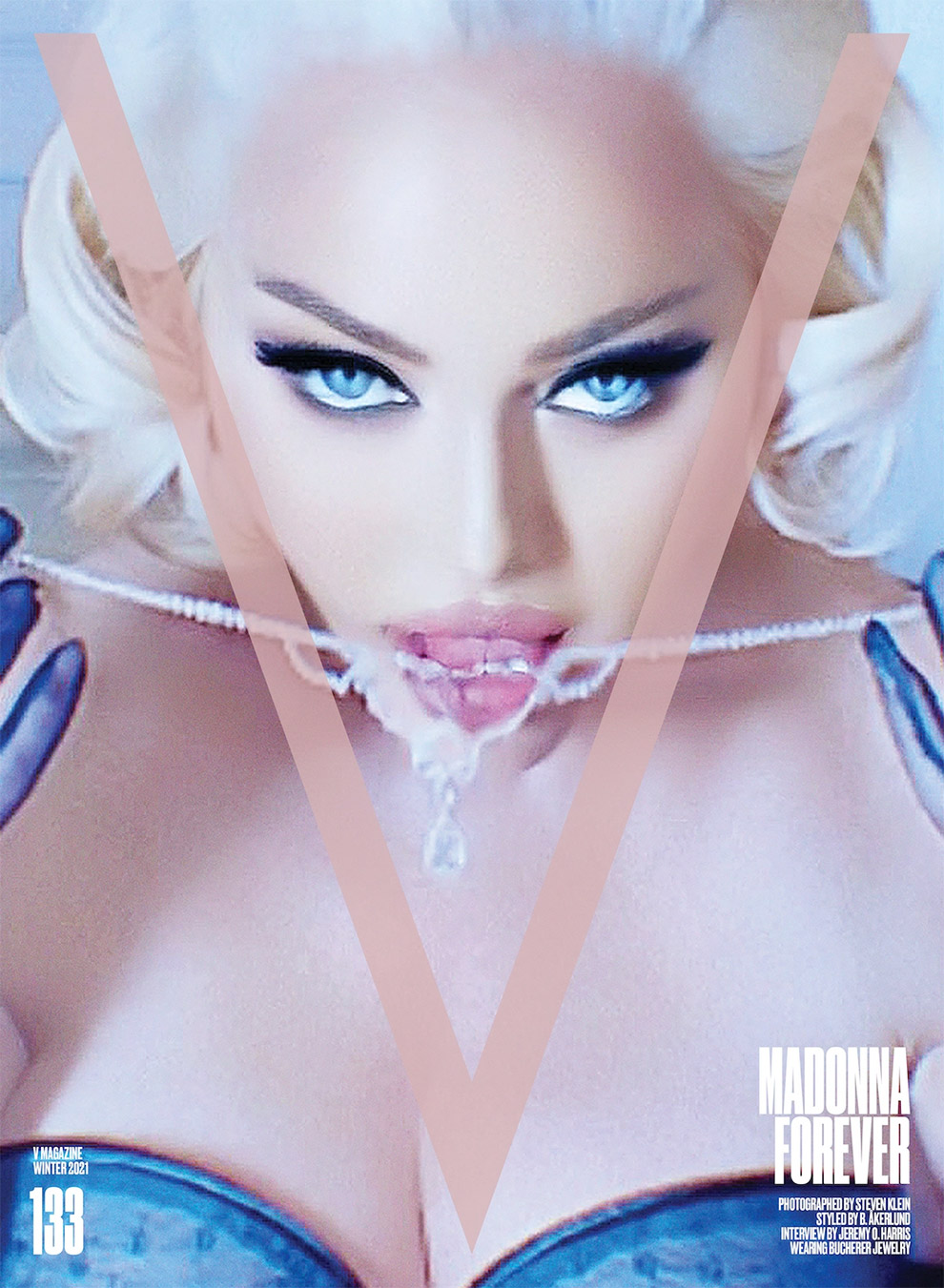 Madonna pour V magazine
