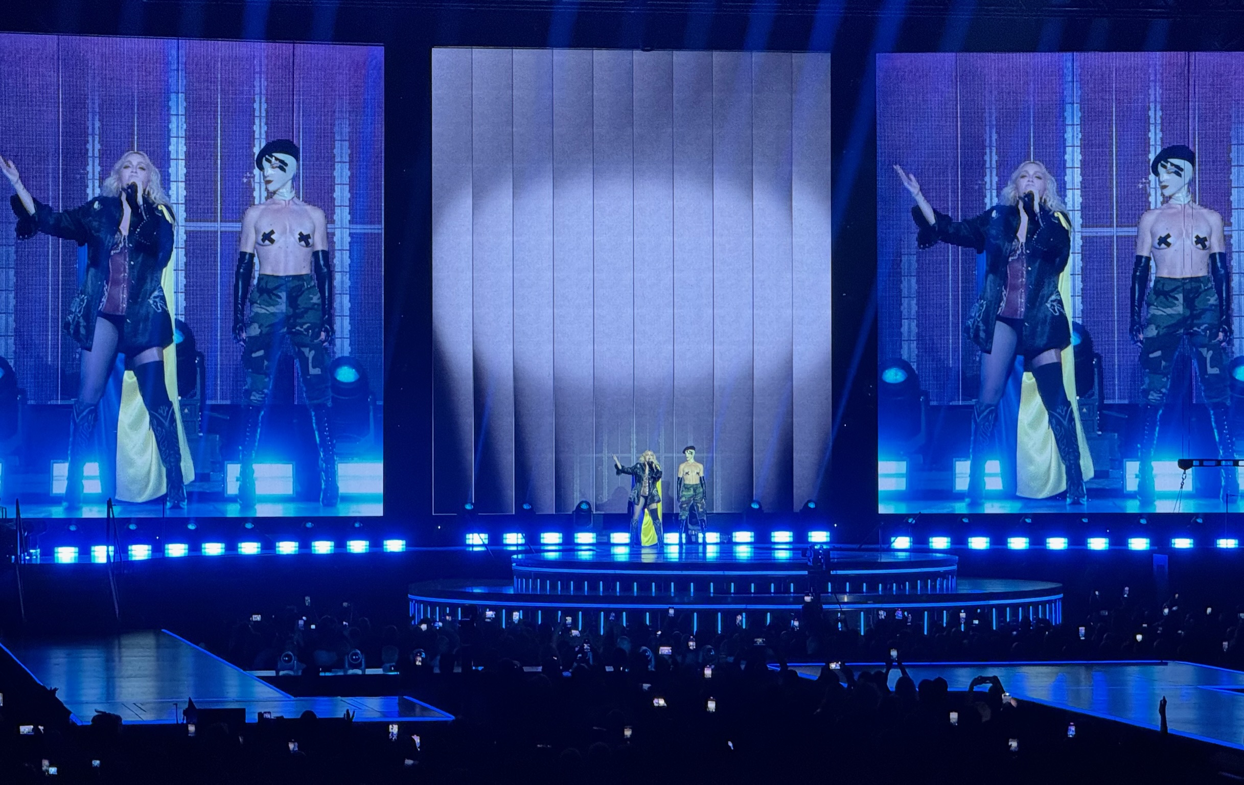 Celebration Tour première Celebration Tour première