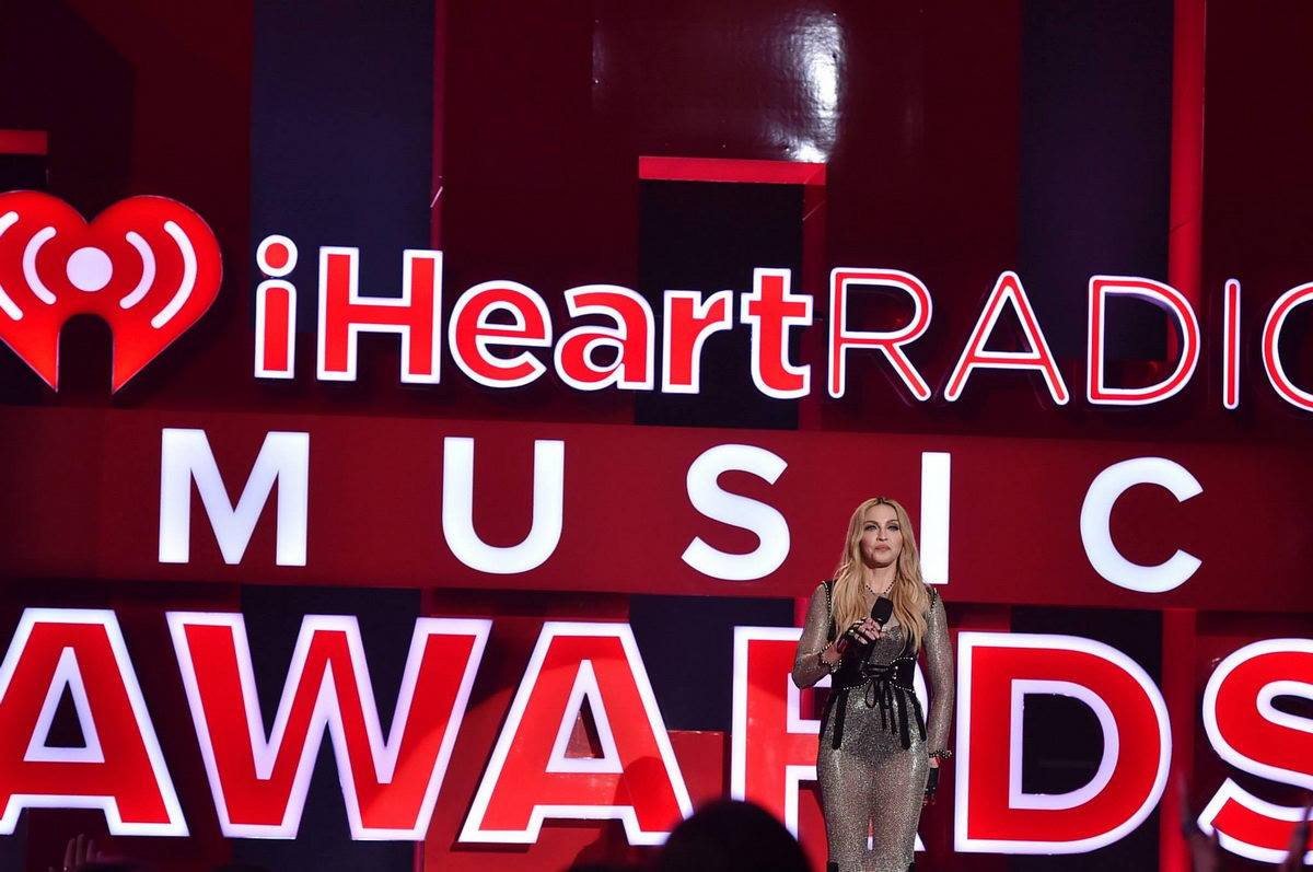 MADONNA - IHeartRadio Music AWARDS 2015