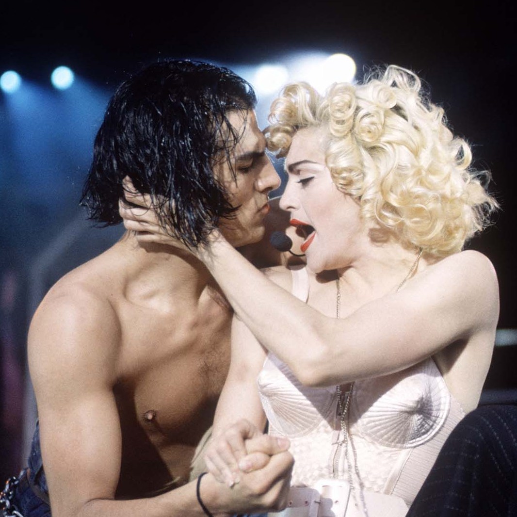 Le Blond Ambition de Slam : l’histoire inédite du danseur iconique de Madonna