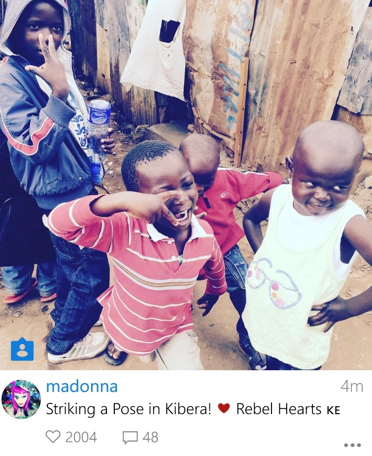 Madonna visite le Kenya