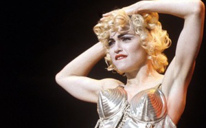 LE RETOUR DU CORSET JEAN-PAUL GAULTIER?