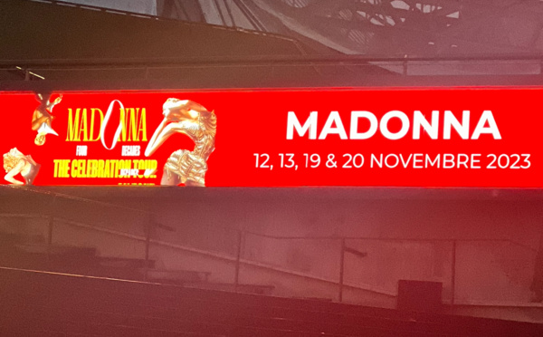 Affichage lumineux - Accor Arena - 12/11/2023 - News of Madonna